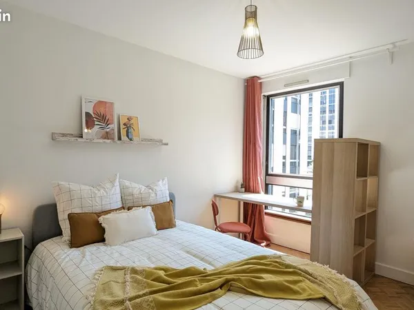 Chambre 1 pièce 12 m²