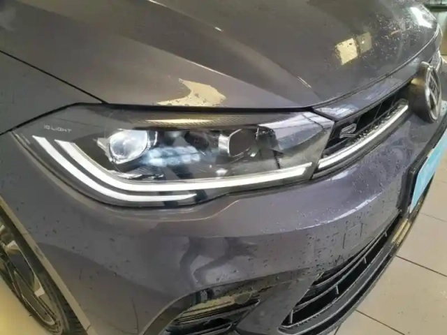 Volkswagen Polo 1.0 tsi 95ch r-line edition — photo 8