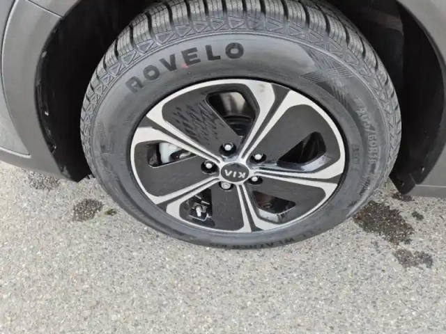 Kia Xceed 1.6 gdi 105ch + plug-in 60.5ch active dct6 — photo 9