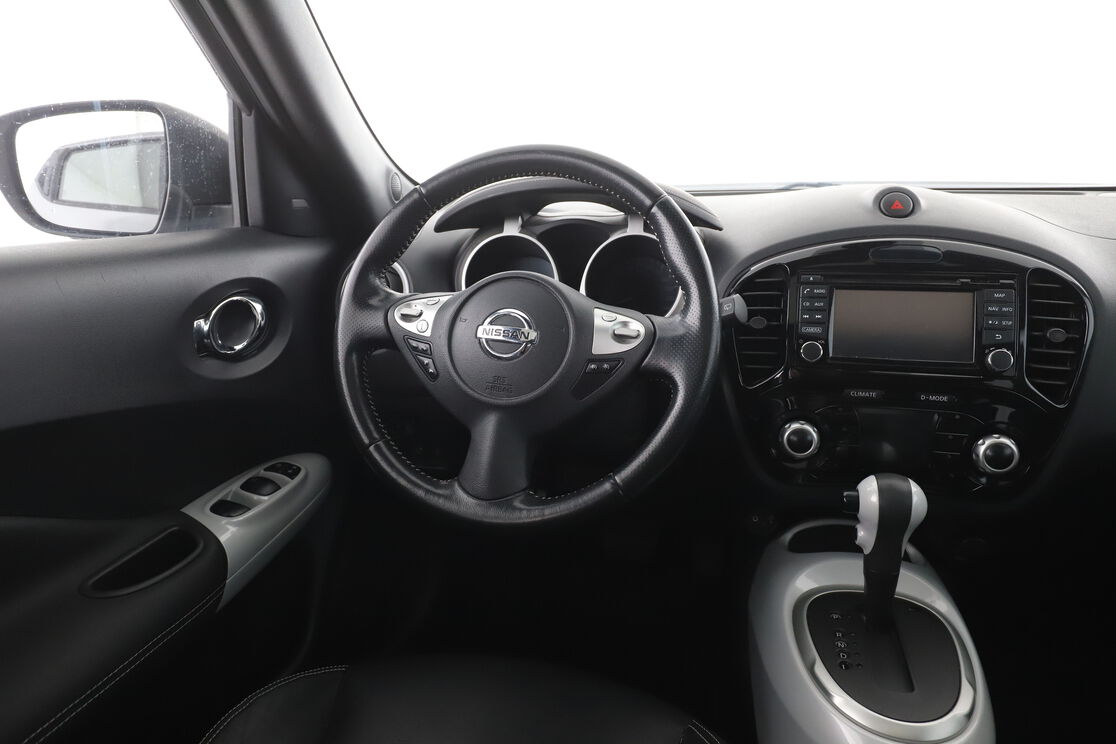 Nissan Juke 1.6 Tekna Xtronic — photo 12