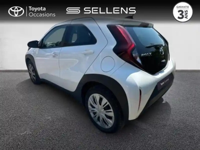 Toyota Aygo X 1.0 vvt-i 72ch dynamic s-cvt my23 — photo 2