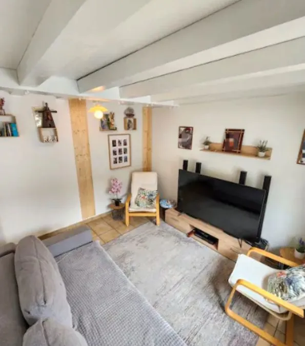 Photo 3