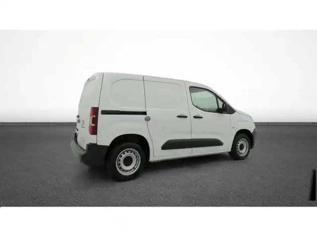 Peugeot Partner fourgon standard 650 kg bluehdi 100 s&amp;s bvm6 — photo 9