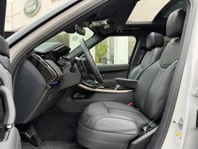 Land Rover Range Rover sport 3.0 p550e 550ch phev autobiography — photo 14