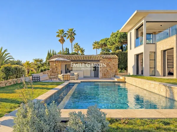 A louer, Cannes Cote d'Azur, vue mer, piscine, 6 chambres