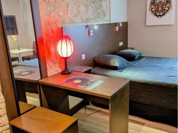 Studio meublé 21m2 inclus électricité/eau