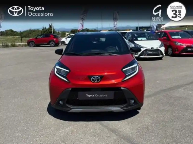 Toyota Aygo x 1.0 vvt-i 72ch collection s-cvt — photo 5