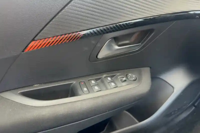 Peugeot 208 bluehdi 100 s&amp;s bvm6 — photo 21