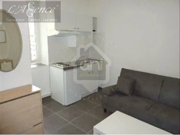 Studio 1 pièce 18 m²