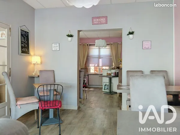 Salon de thé 213 m² Fismes