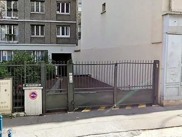 Parking à louer Pantin - proche métro Hoche