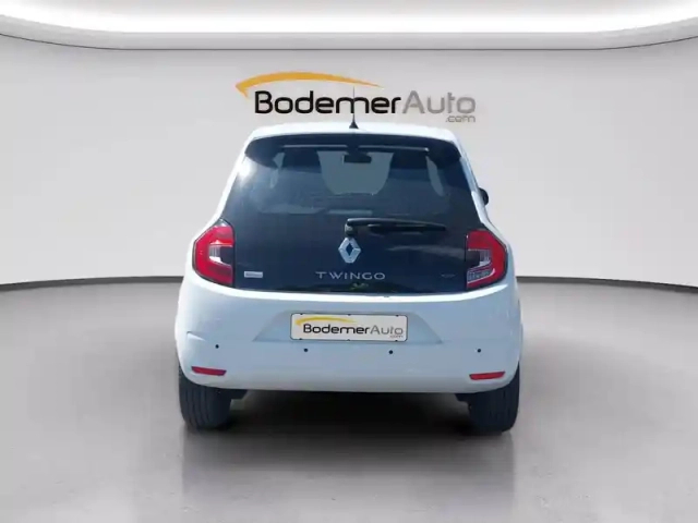 Renault Twingo iii e-tech — photo 4