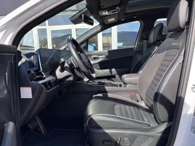 Kia Sportage 1.6 t-gdi 265ch phev gt-line premium bva6 4x4 — photo 11