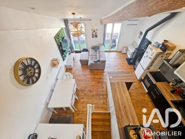 Charme de l'ancien et rénovation de qualité - Maison T3 93 m
