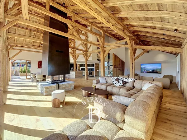 Les Gets - Ferme de 308 m² en vieux bois avec vue panoramique