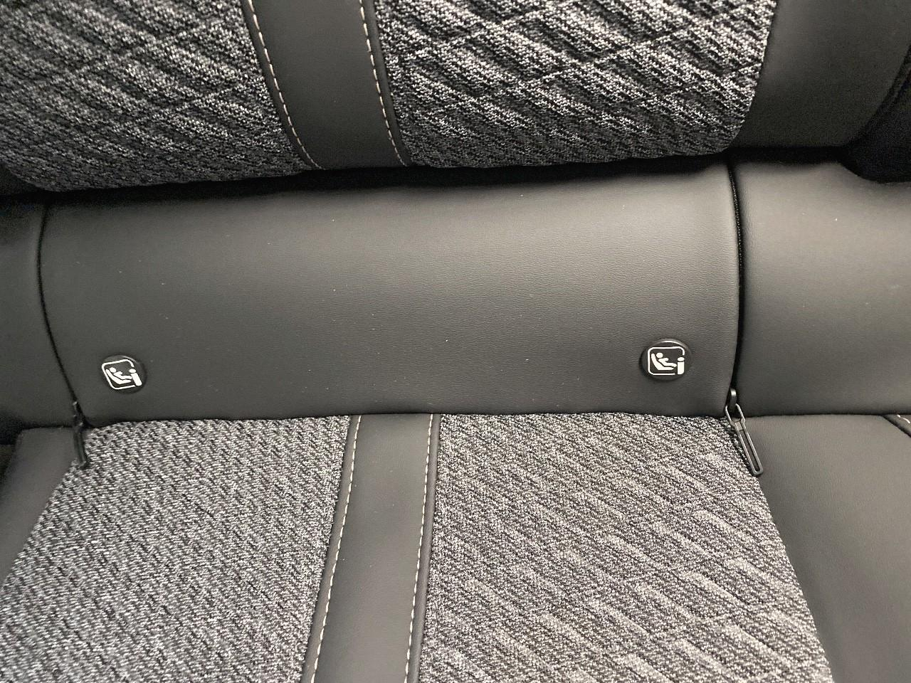 Peugeot 308 hybrid 145 e-dcs6 allure — photo 20