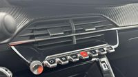 Peugeot 208 1.2 PureTech 100ch S&S Style 118g — photo 15