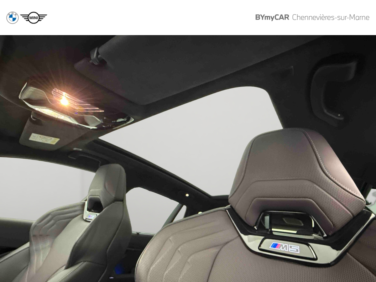 BMW M5 Touring PHEV 727 ch BVA8 — photo 22