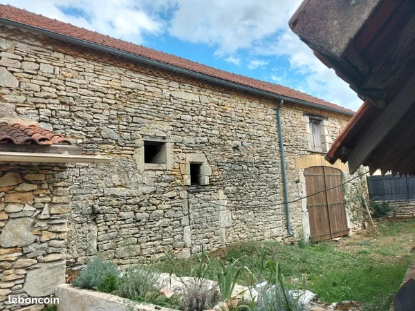 Très jolie grange
