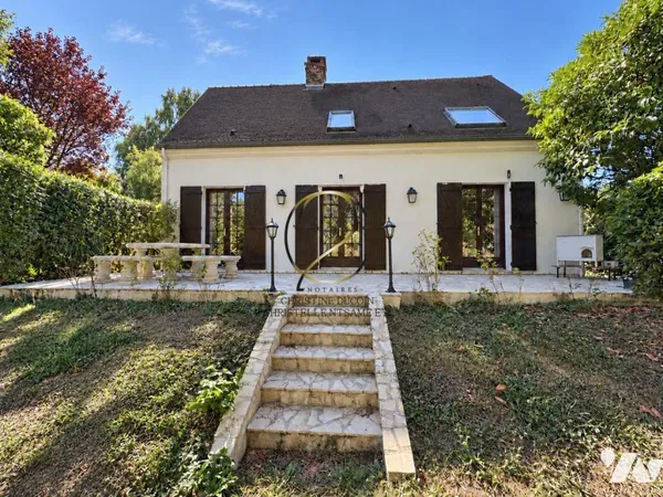 Maison 8 pièces 166 m²