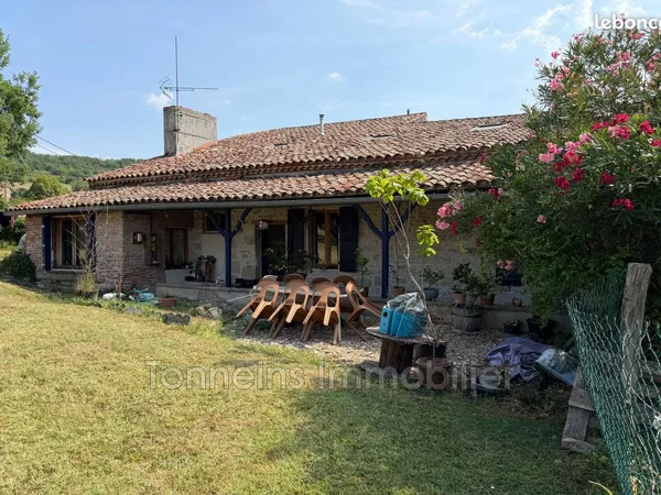 Maison 6 pièces 148 m²