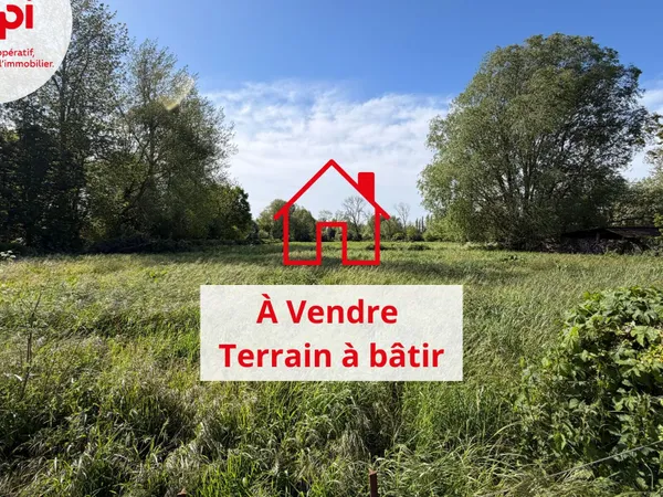 Terrain 800 m²