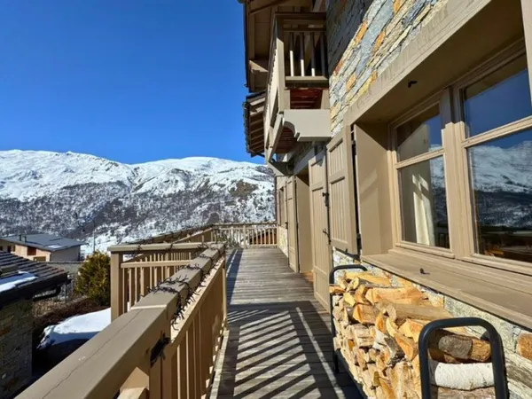 Chalet 6 pièces 315 m²