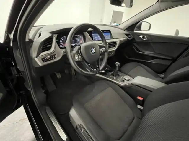 Bmw Serie 1 série 1 116d 116ch business design — photo 4