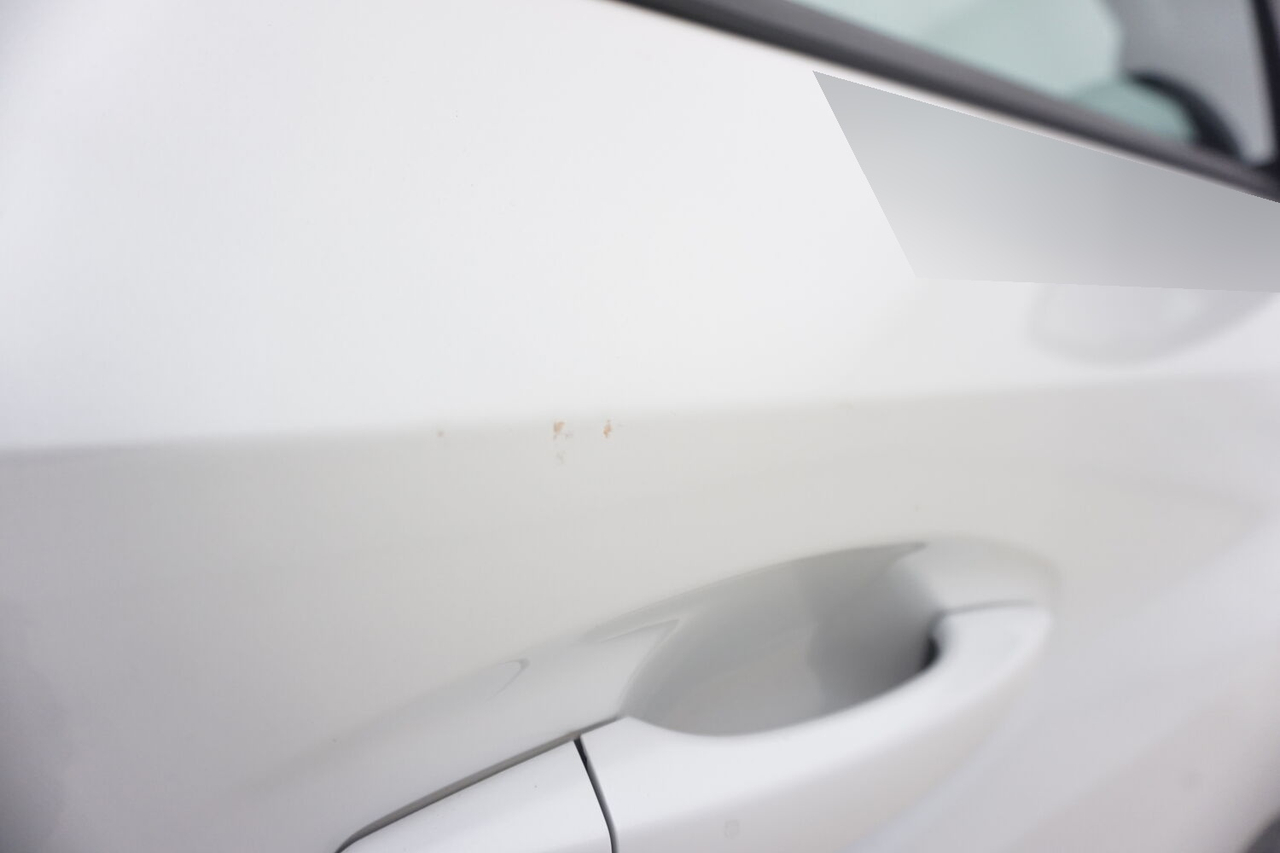 Peugeot 208 — photo 20