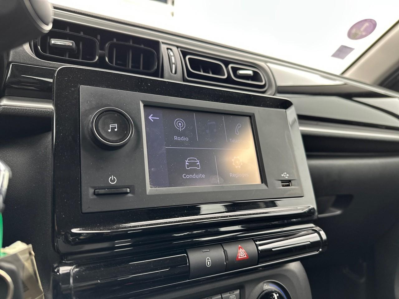 Citroën C3 puretech 83 s&s bvm5 you! — photo 10