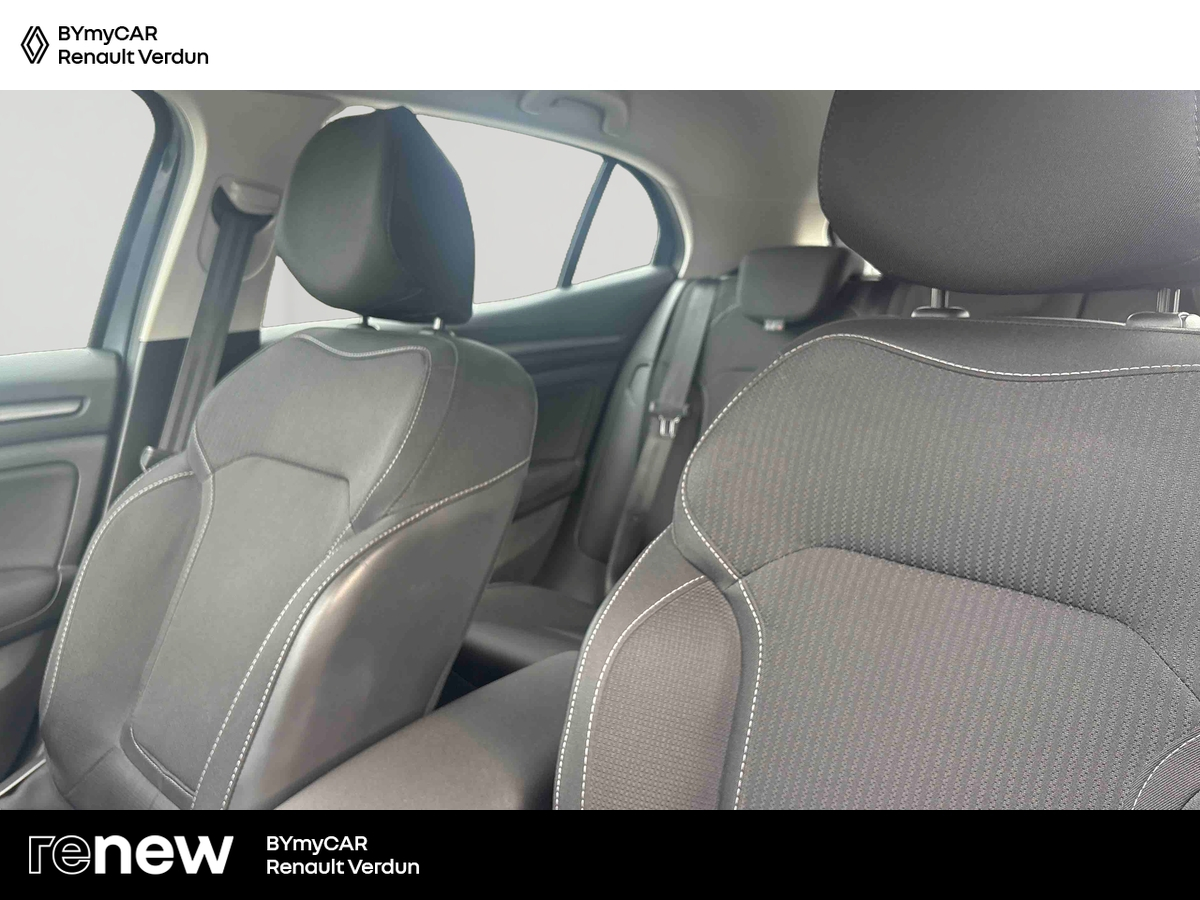 Renault Mégane IV Berline Blue dCi 115 - 21N — photo 11