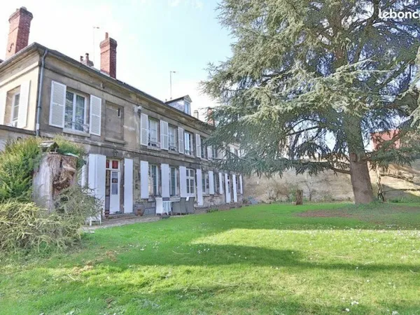 Maison 17 pièces 415 m²