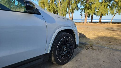 Mercedes Classe GLA 250e 218 EQ Power 8G-DCT - AMG Line – 2023 – 12821 km – Hybride rechargeable – Boîte Automatique — photo 16