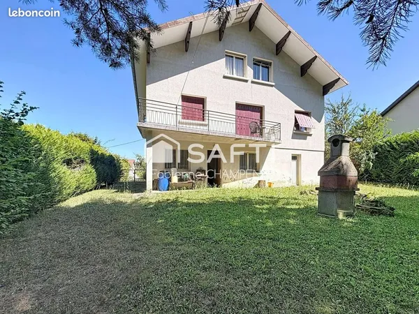 Maison 8 pièces 175 m²