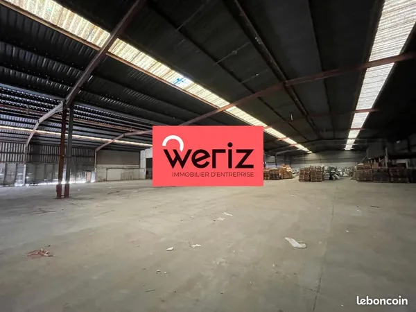 LOCAL D'ACTIVITE 3200 m² GIGNAC LA NERTHE