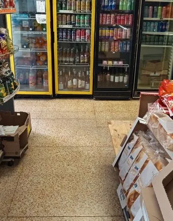 À vendre fonds de commerce - Alimentation générale très bien située
