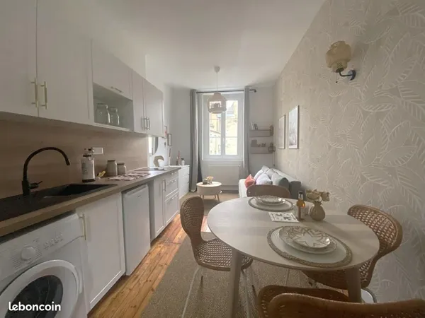 Studio 1 pièce 23 m²