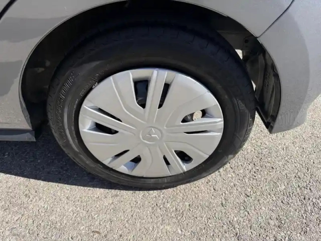 Mitsubishi Space Star 1.0 mivec 71ch in 2020 — photo 9