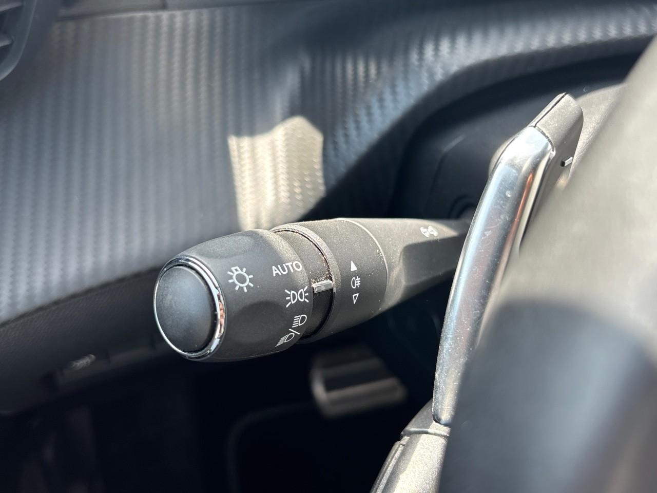 Peugeot 2008 1.2 puretech 130ch s&s gt eat8 — photo 16