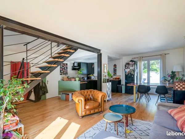 Maison familiale 106 m2 T5 avec piscine