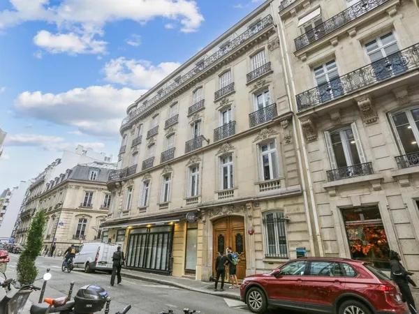 Bureaux 337 m²