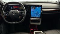 Renault Mégane E-Tech Electric EV60 220ch Iconic super charge — photo 11