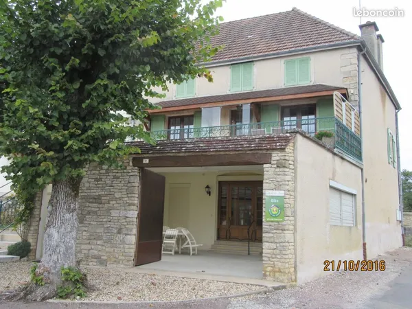 Maison de village