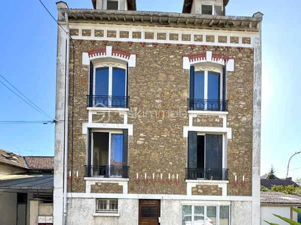 Appartement 6 pièces 121 m²