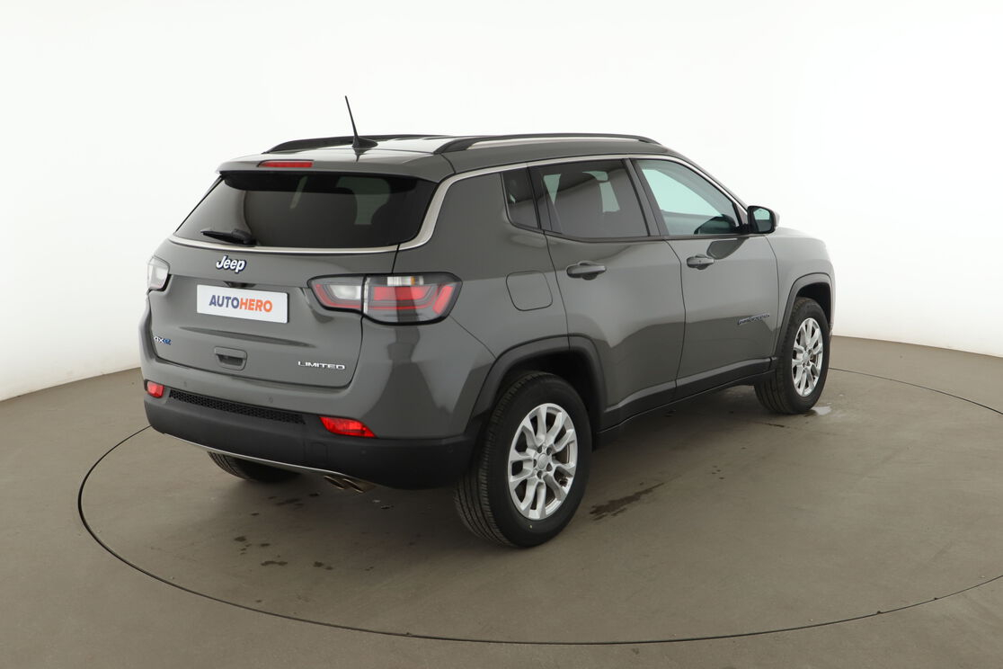 Jeep Compass 1.3 GSE T4 PHEV 4xe Limited AT6 — photo 5