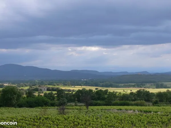 Terrain de loisirs avec vue sur les Cévennes