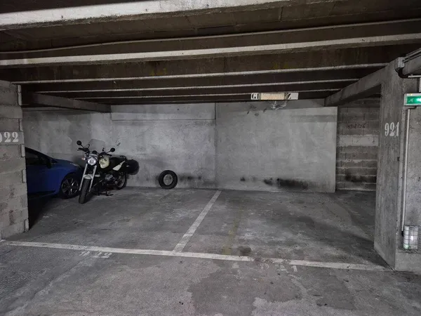 Parking 10 m²