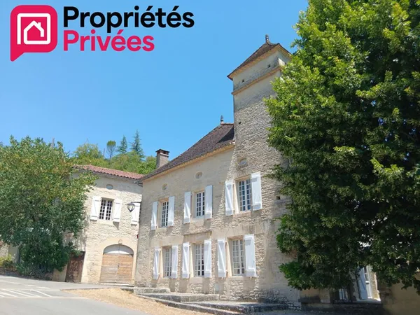 À 20 minutes au nord de Cahors, maison avec gites et piscine