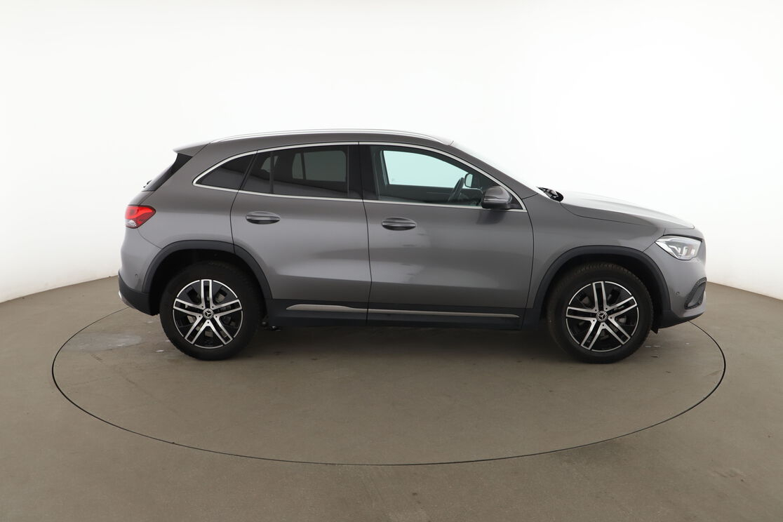 Mercedes-Benz GLA 200 d Progressive Line DCT — photo 6
