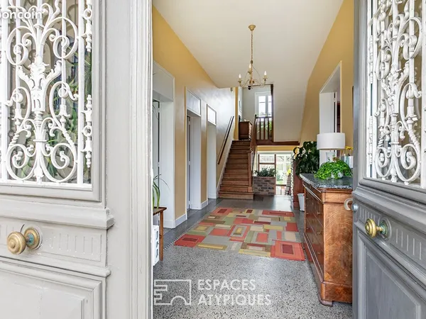 Maison 10 pièces 286 m²